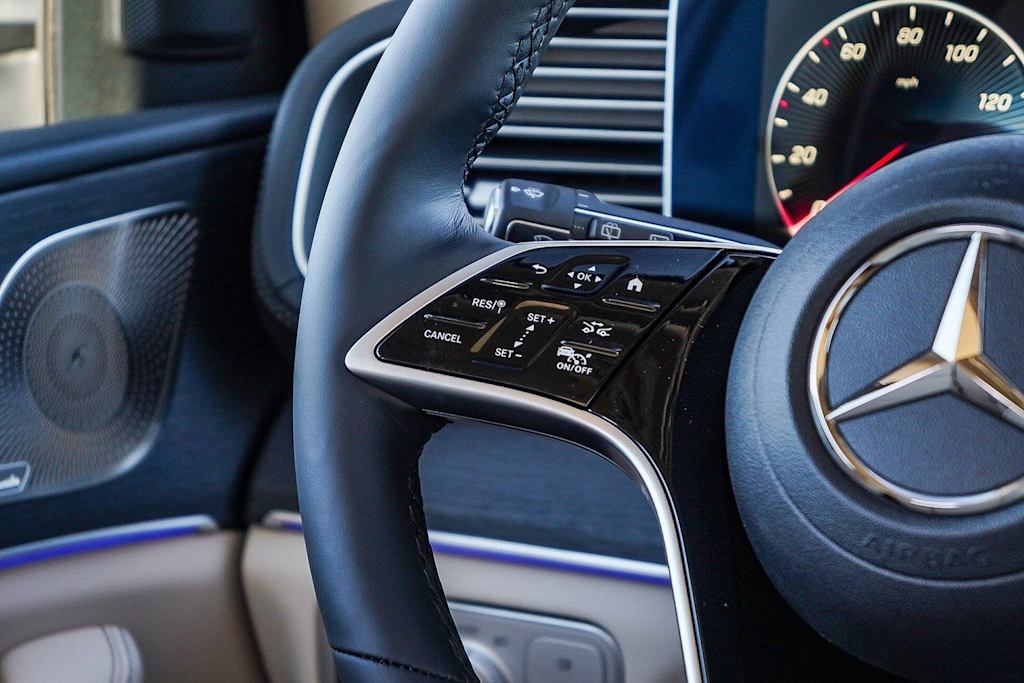 Thumbnail: 2026 Mercedes-Benz GLS - 22