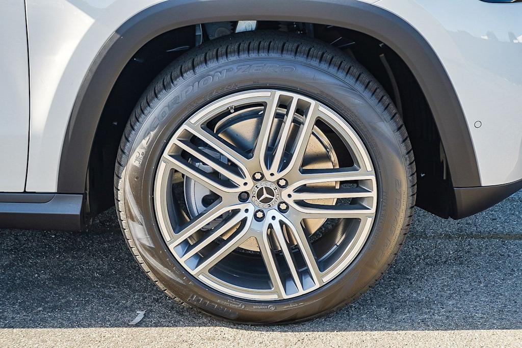 Thumbnail: 2026 Mercedes-Benz GLS - 7