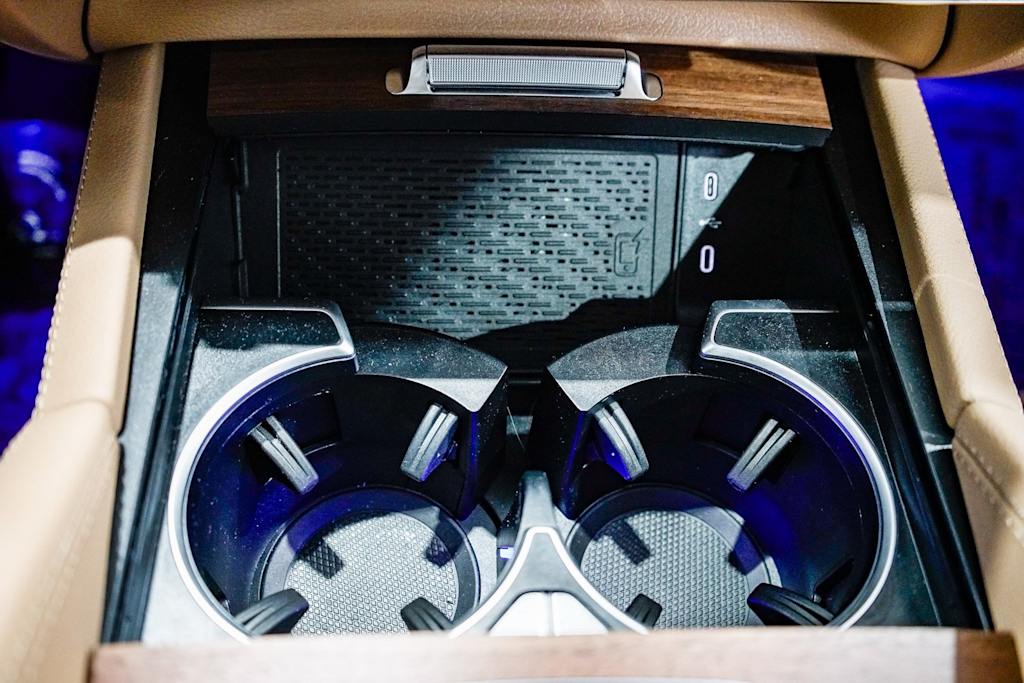 Thumbnail: 2025 Mercedes-Benz GLS - 8