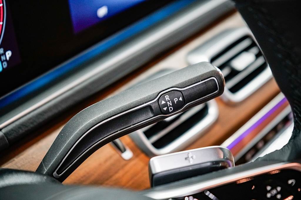 Thumbnail: 2025 Mercedes-Benz GLS - 6