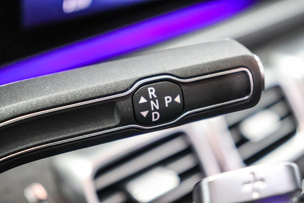 Thumbnail: 2026 Mercedes-Benz GLS - 28