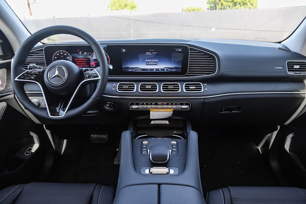 Thumbnail: 2026 Mercedes-Benz GLS - 2