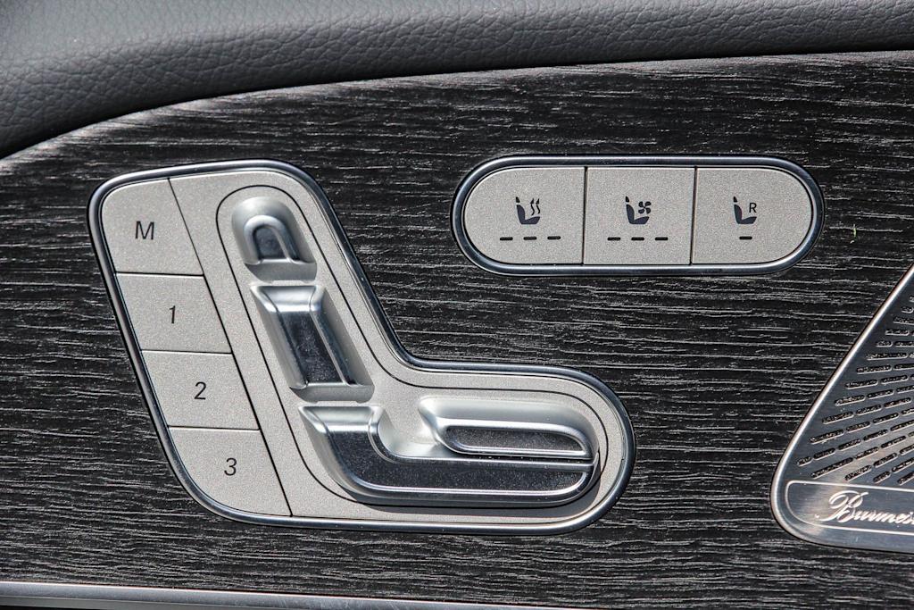 Thumbnail: 2026 Mercedes-Benz GLS - 26