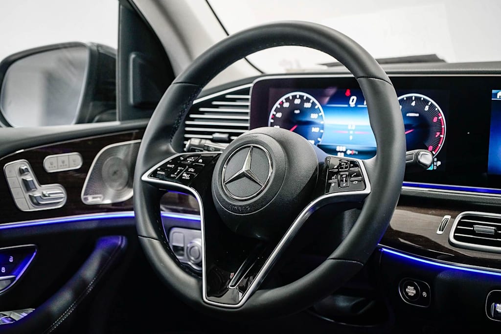 Thumbnail: 2026 Mercedes-Benz GLS - 9