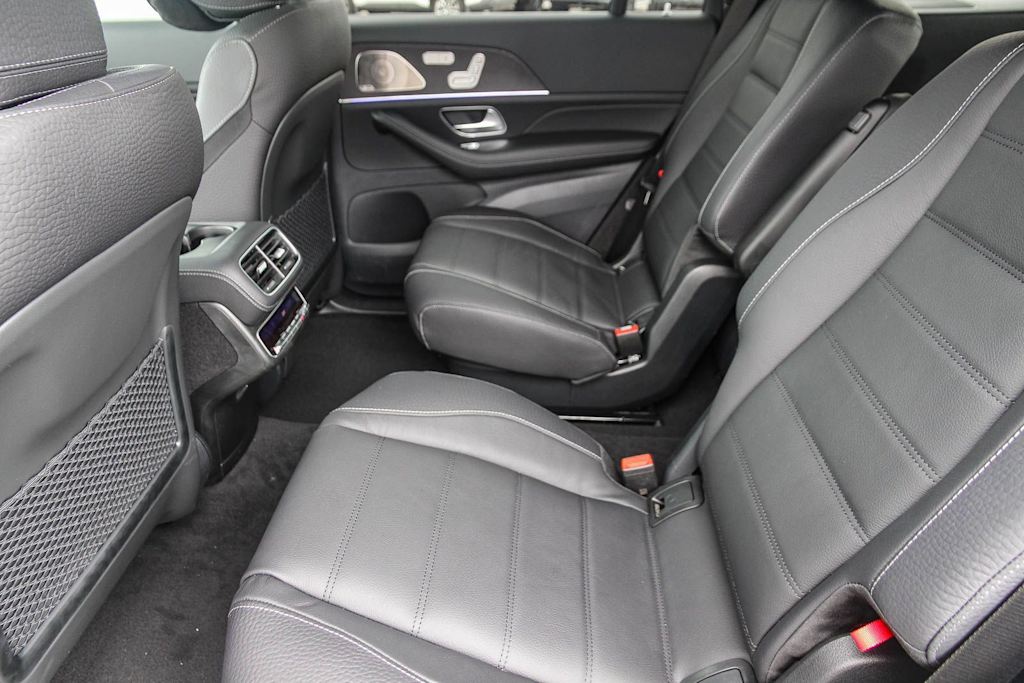 Thumbnail: 2026 Mercedes-Benz GLS - 12