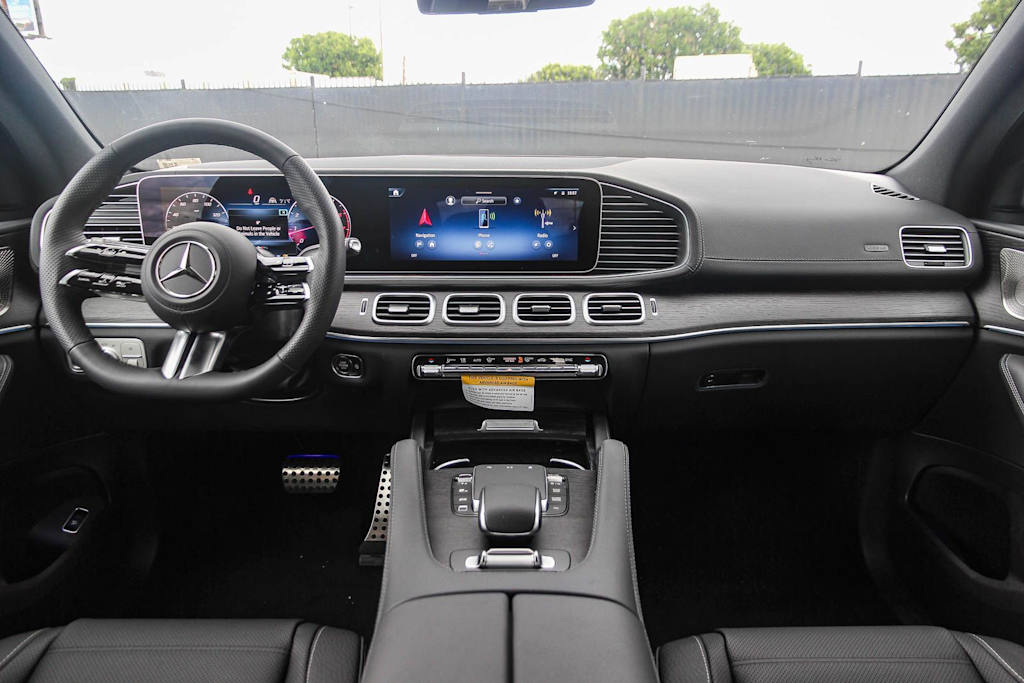 Thumbnail: 2026 Mercedes-Benz GLS - 2
