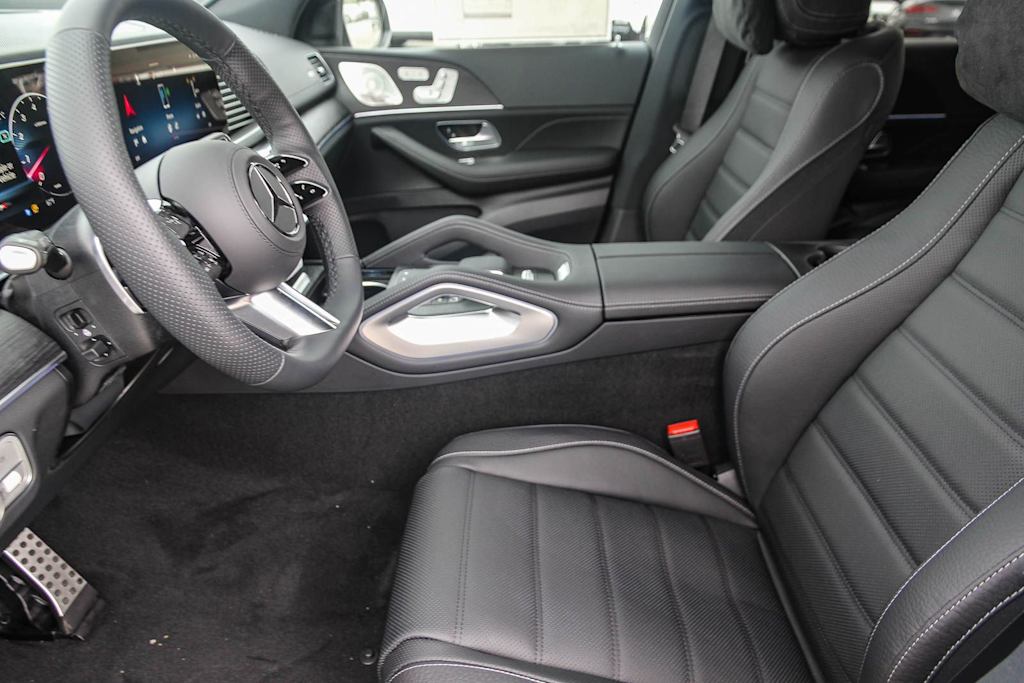 Thumbnail: 2026 Mercedes-Benz GLS - 11