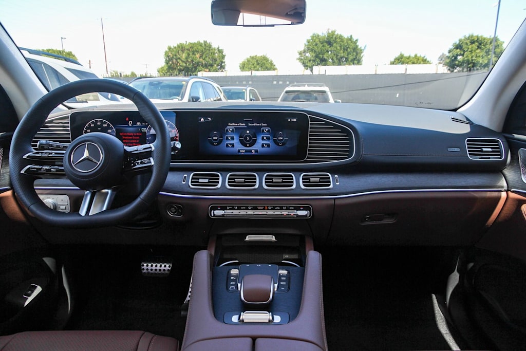 Thumbnail: 2026 Mercedes-Benz GLS - 2