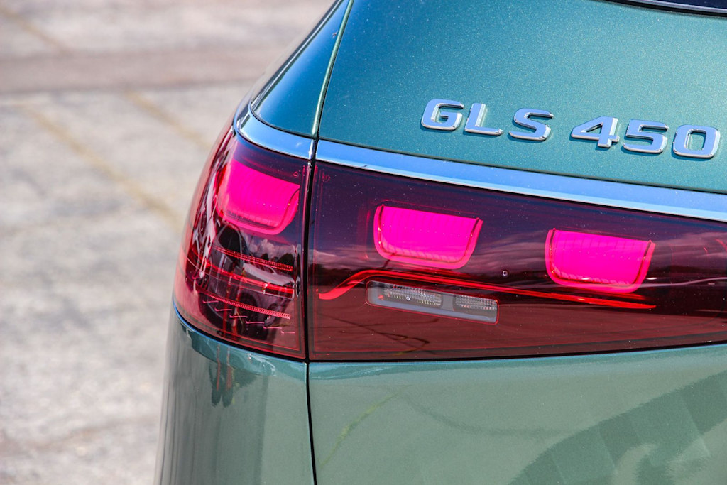 Thumbnail: 2026 Mercedes-Benz GLS - 18
