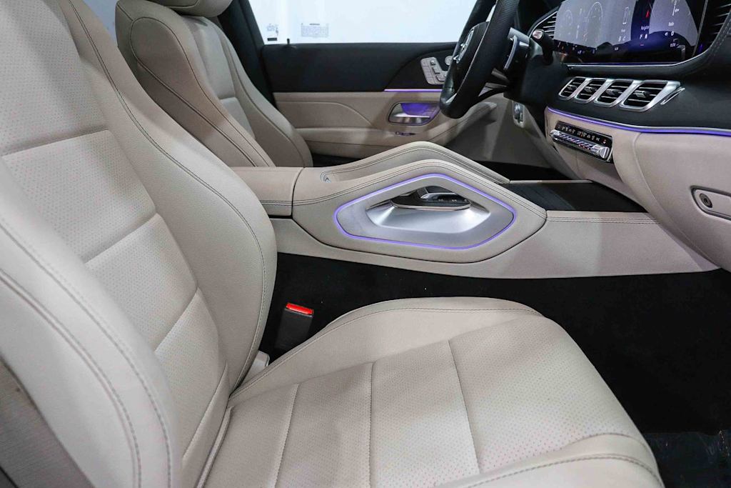 Thumbnail: 2024 Mercedes-Benz GLS - 10