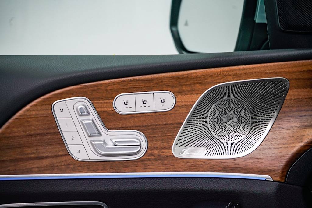 Thumbnail: 2025 Mercedes-Benz GLS - 25