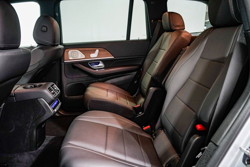Thumbnail: 2025 Mercedes-Benz GLS - 12