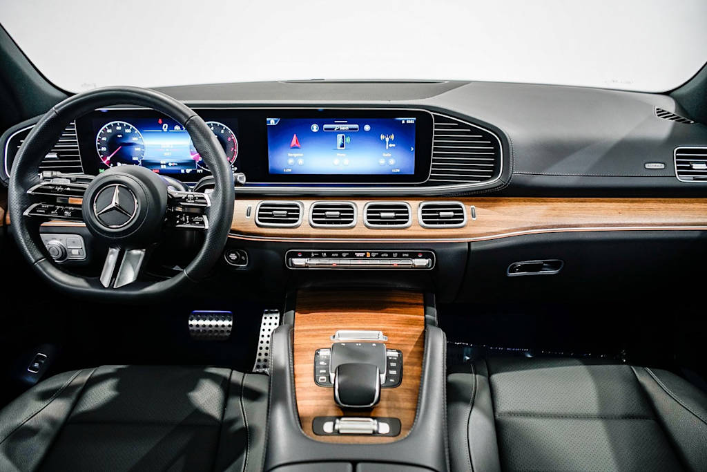 Thumbnail: 2025 Mercedes-Benz GLS - 2