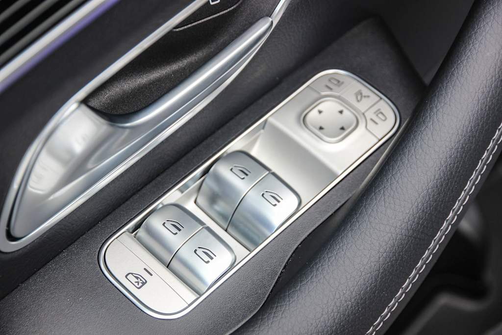 Thumbnail: 2026 Mercedes-Benz GLS - 52
