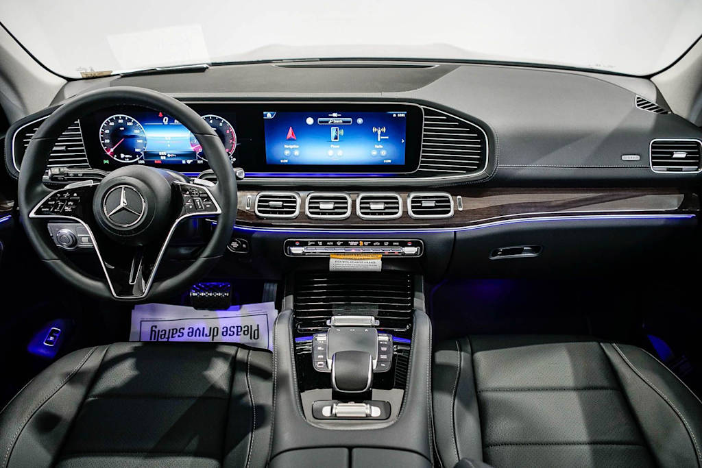 Thumbnail: 2026 Mercedes-Benz GLS - 2