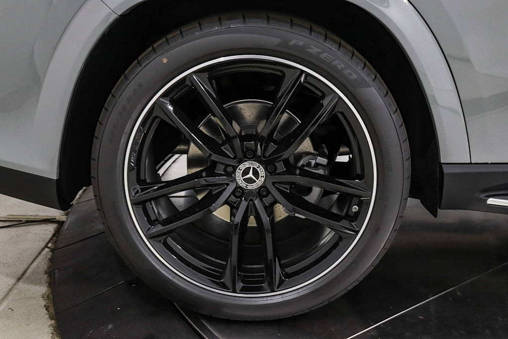 Thumbnail: 2026 Mercedes-Benz GLS - 19