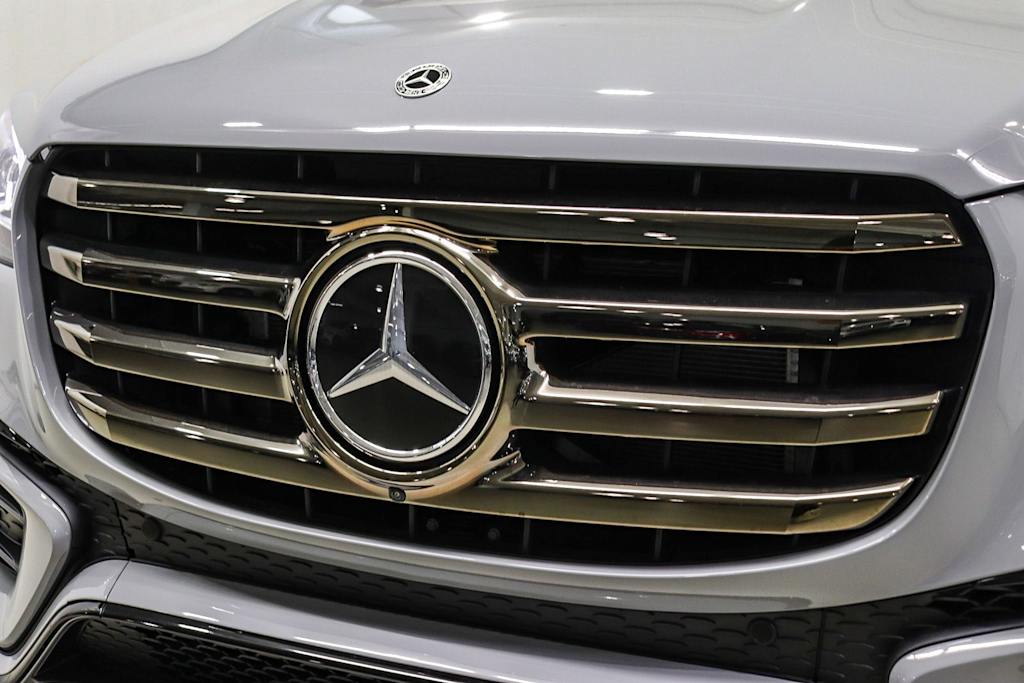 Thumbnail: 2026 Mercedes-Benz GLS - 6