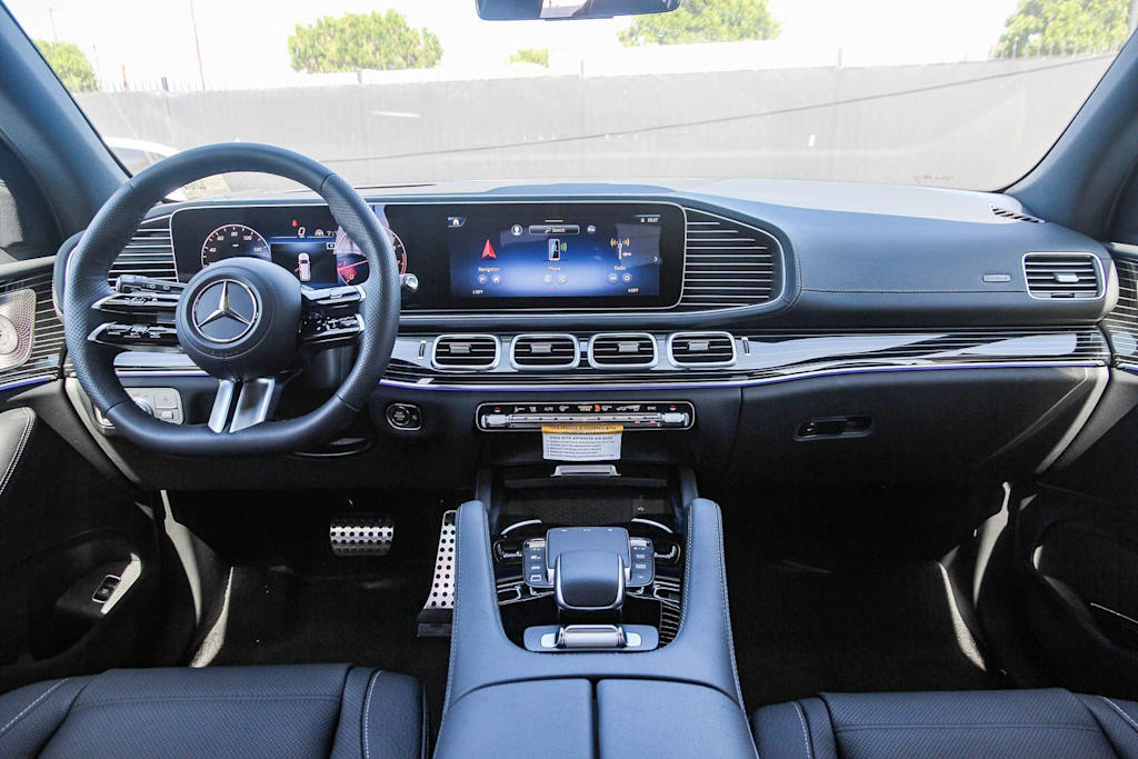 Thumbnail: 2026 Mercedes-Benz GLS - 2