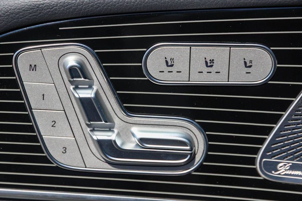 Thumbnail: 2026 Mercedes-Benz GLS - 26