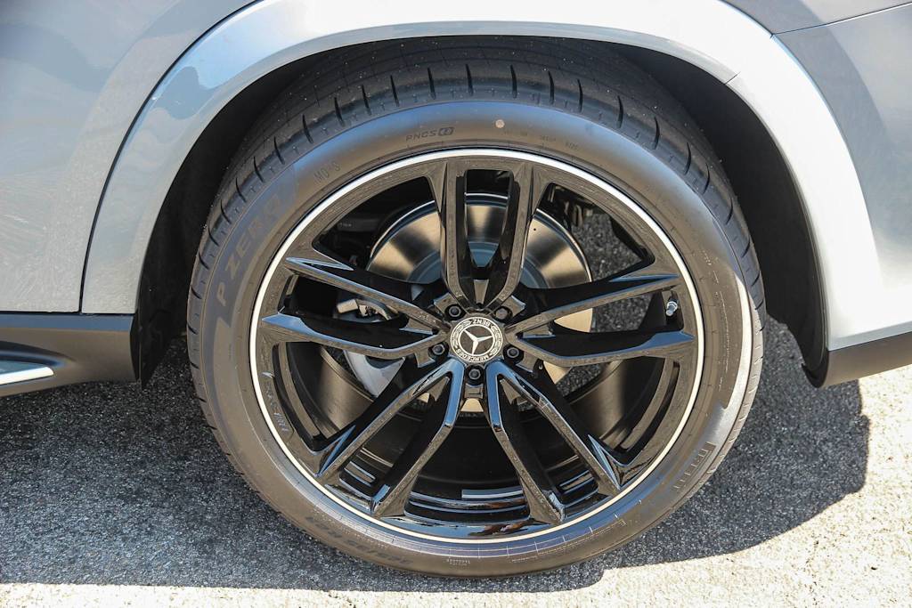 Thumbnail: 2026 Mercedes-Benz GLS - 20
