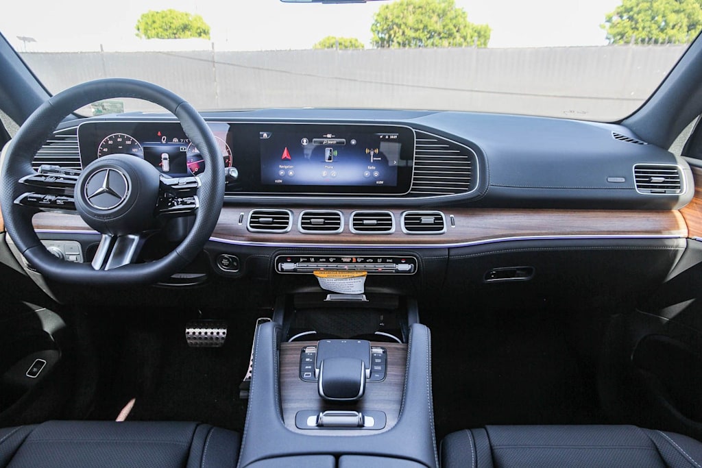 Thumbnail: 2026 Mercedes-Benz GLS - 2