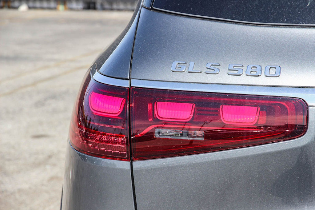 Thumbnail: 2026 Mercedes-Benz GLS - 18