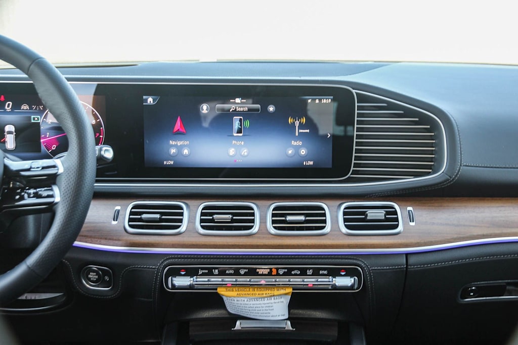 Thumbnail: 2026 Mercedes-Benz GLS - 13