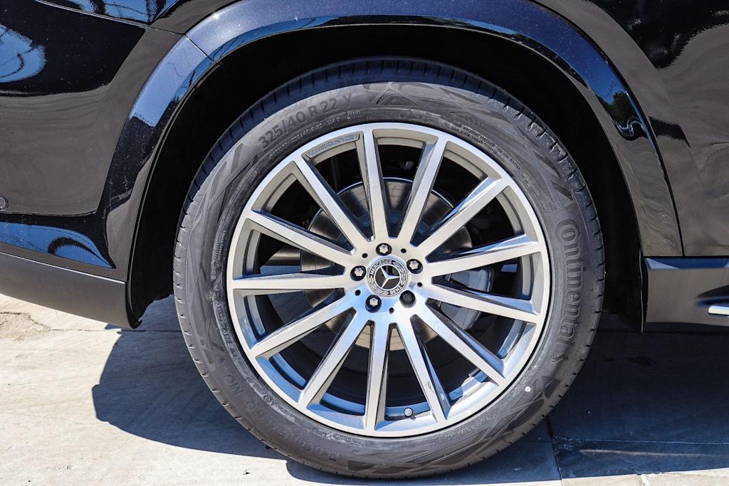 Thumbnail: 2026 Mercedes-Benz GLS - 17