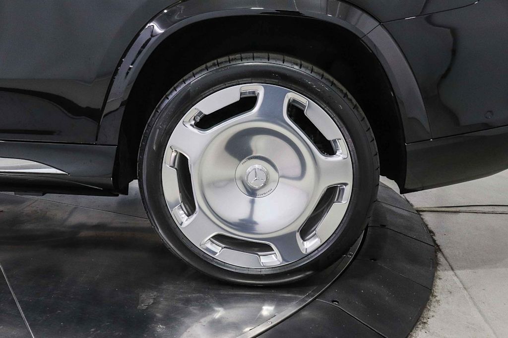 Thumbnail: 2026 Mercedes-Benz GLS - 17