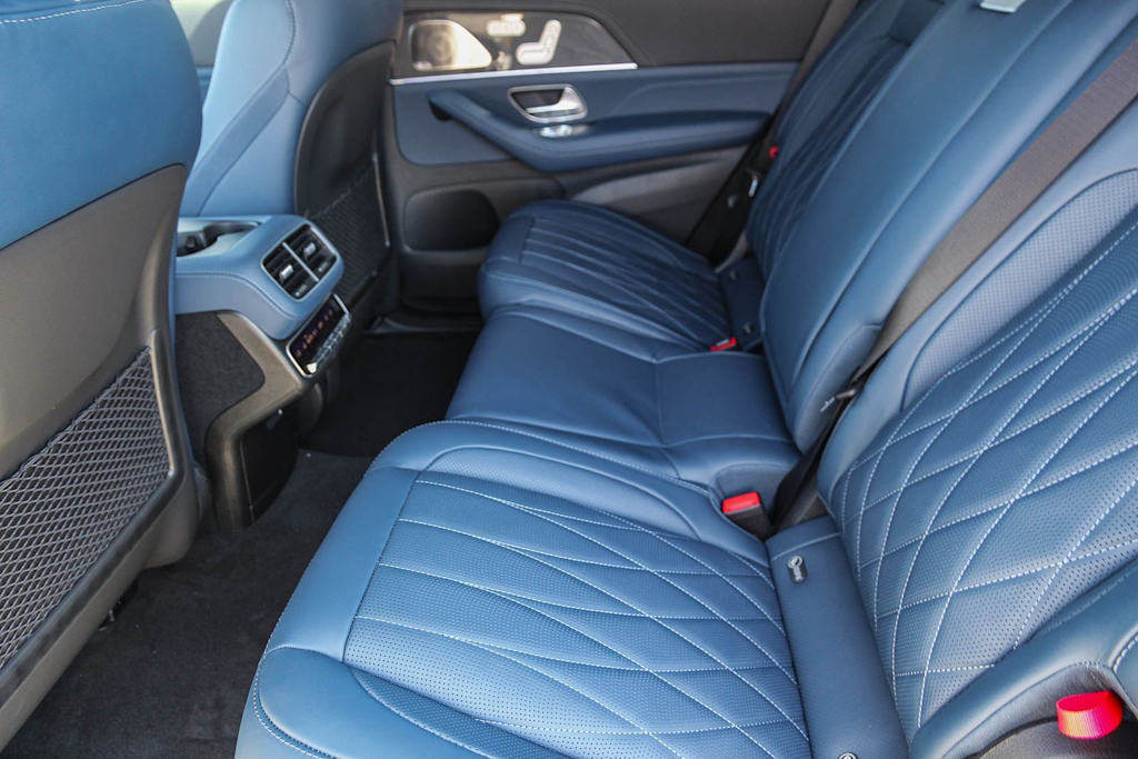 Thumbnail: 2026 Mercedes-Benz GLS - 12
