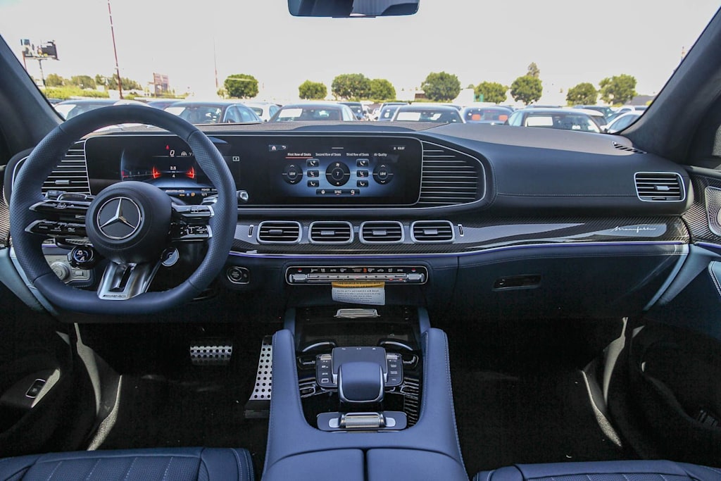 Thumbnail: 2026 Mercedes-Benz GLS - 2