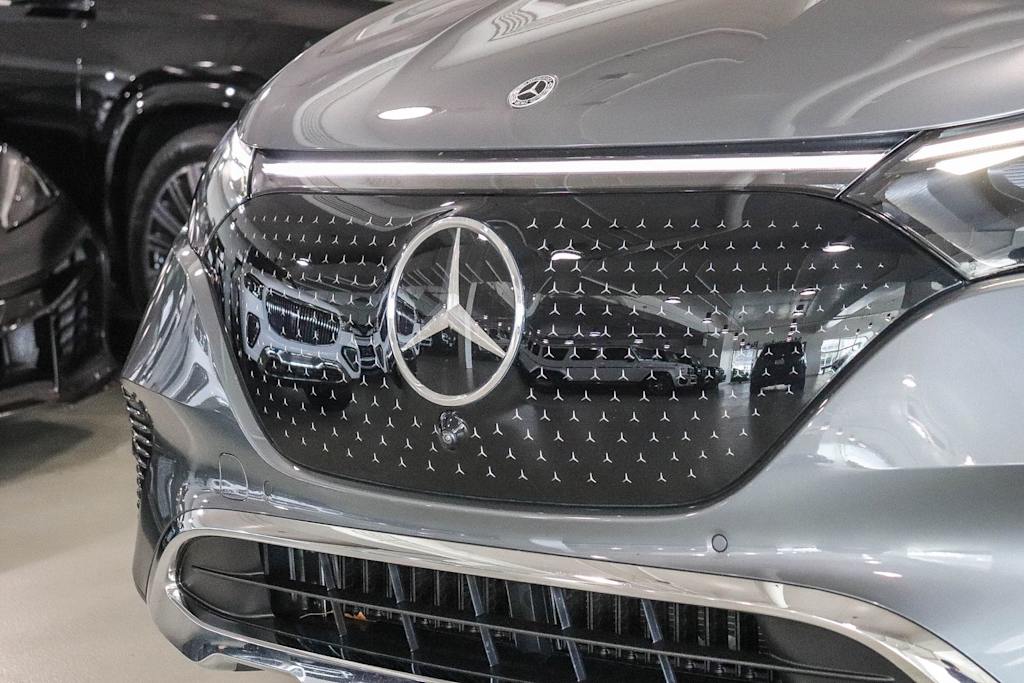 Thumbnail: 2023 Mercedes-Benz EQE - 6