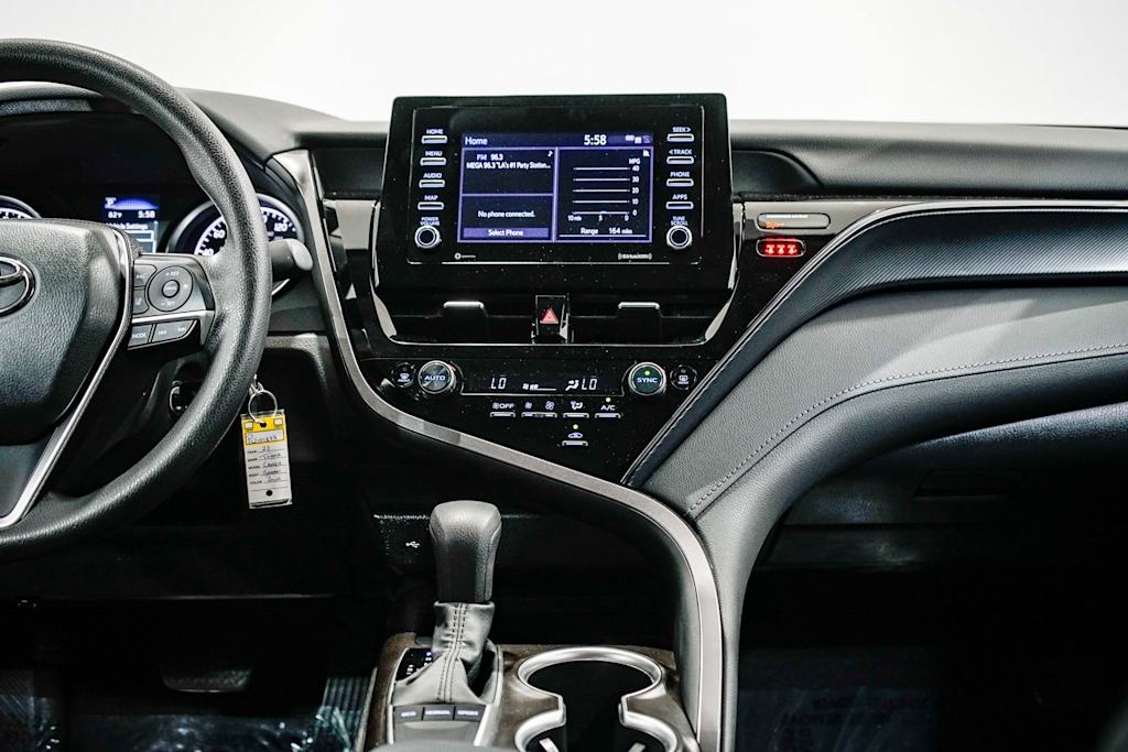 2023 Toyota Camry LE 7