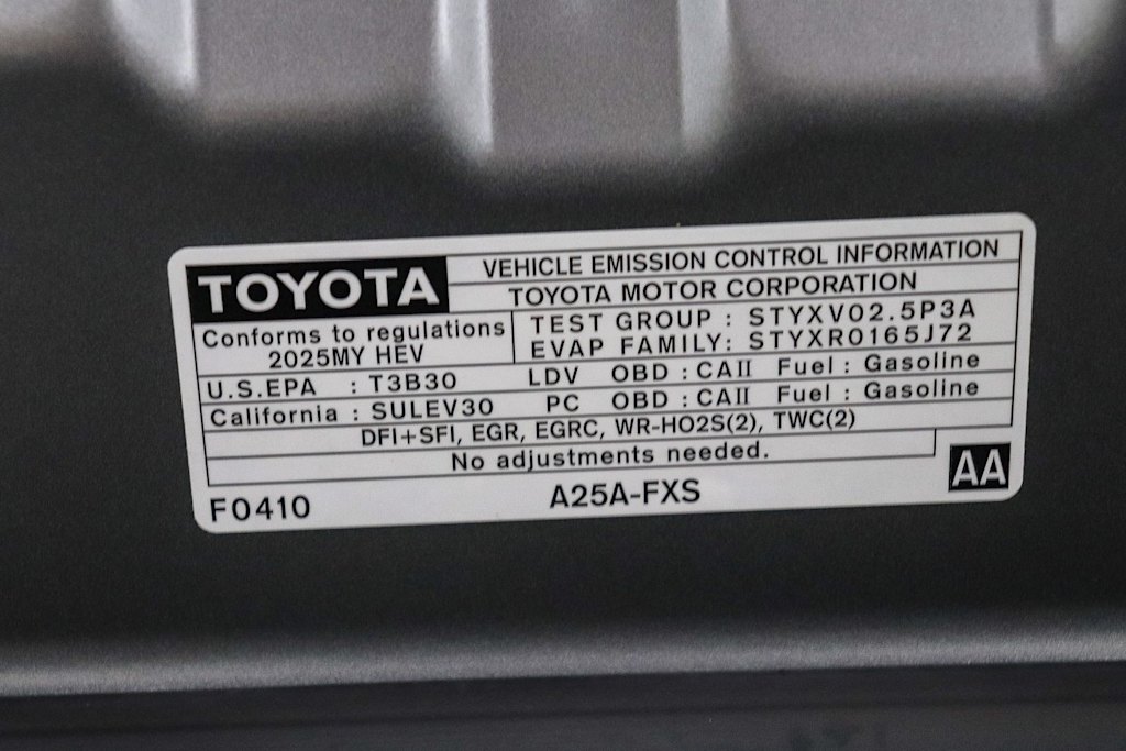Thumbnail: 2025 Toyota Camry - 16
