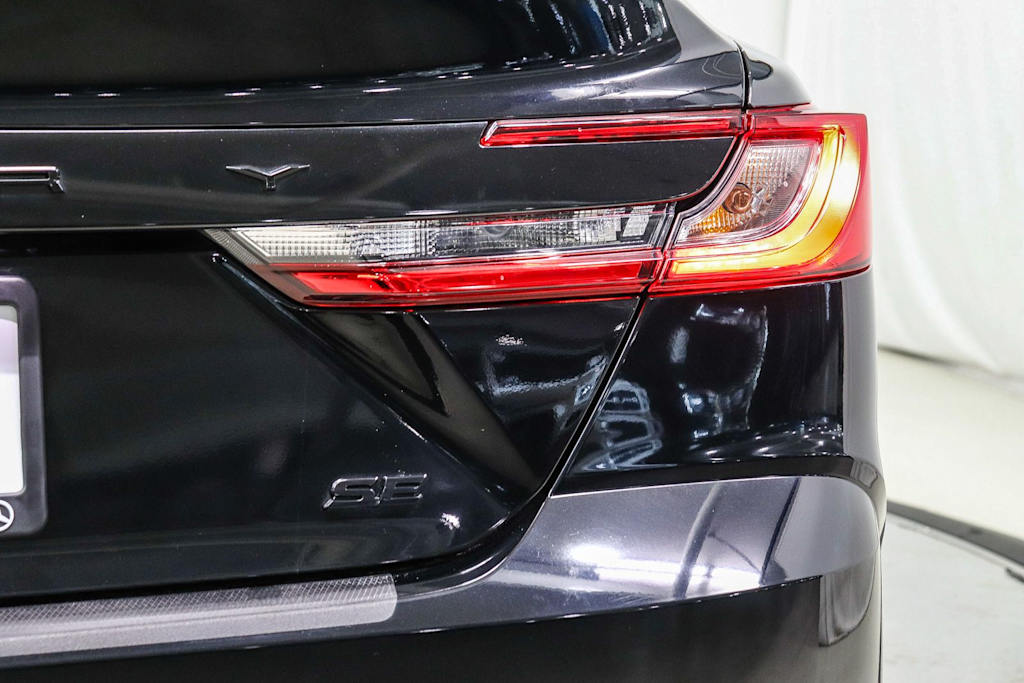 Thumbnail: 2025 Toyota Camry - 23
