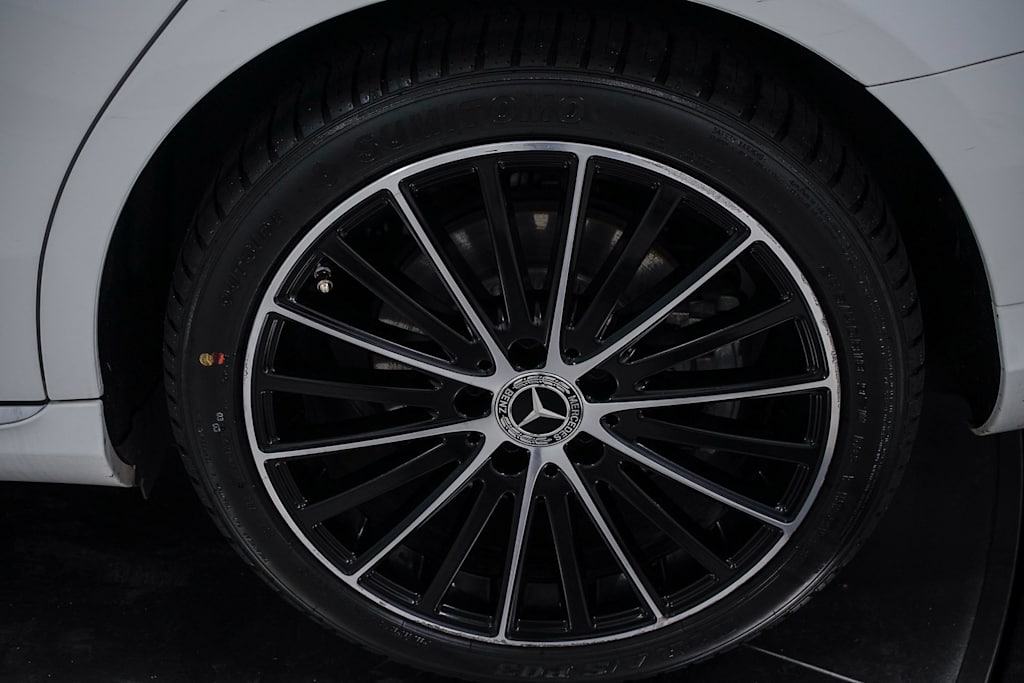 2019 Mercedes-Benz C-Class C 300 7