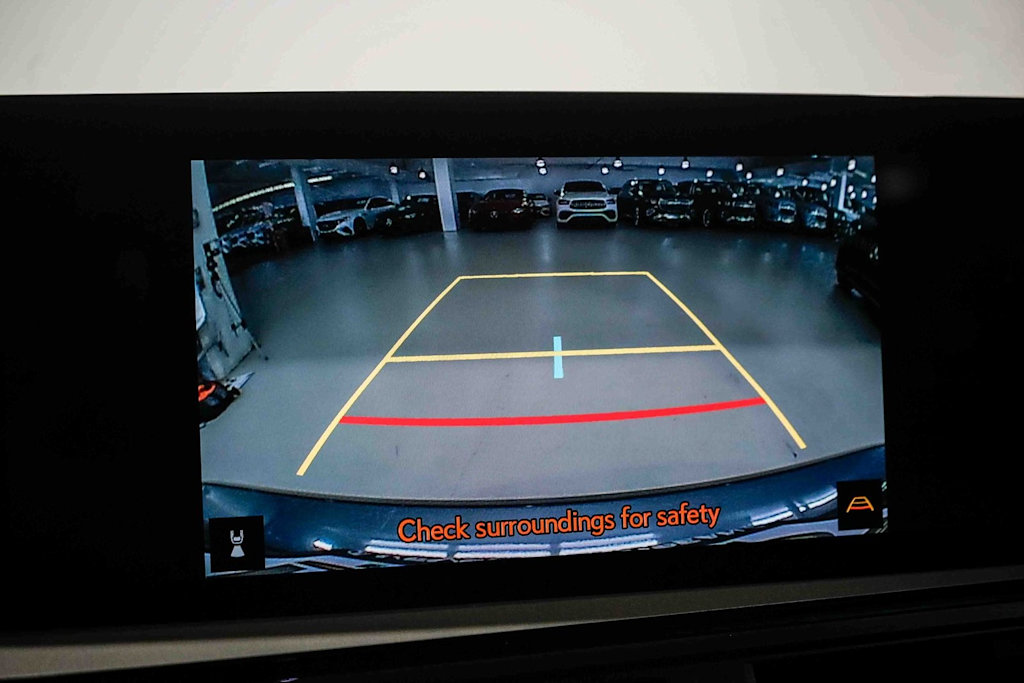 Thumbnail: 2025 Lexus ES - 27