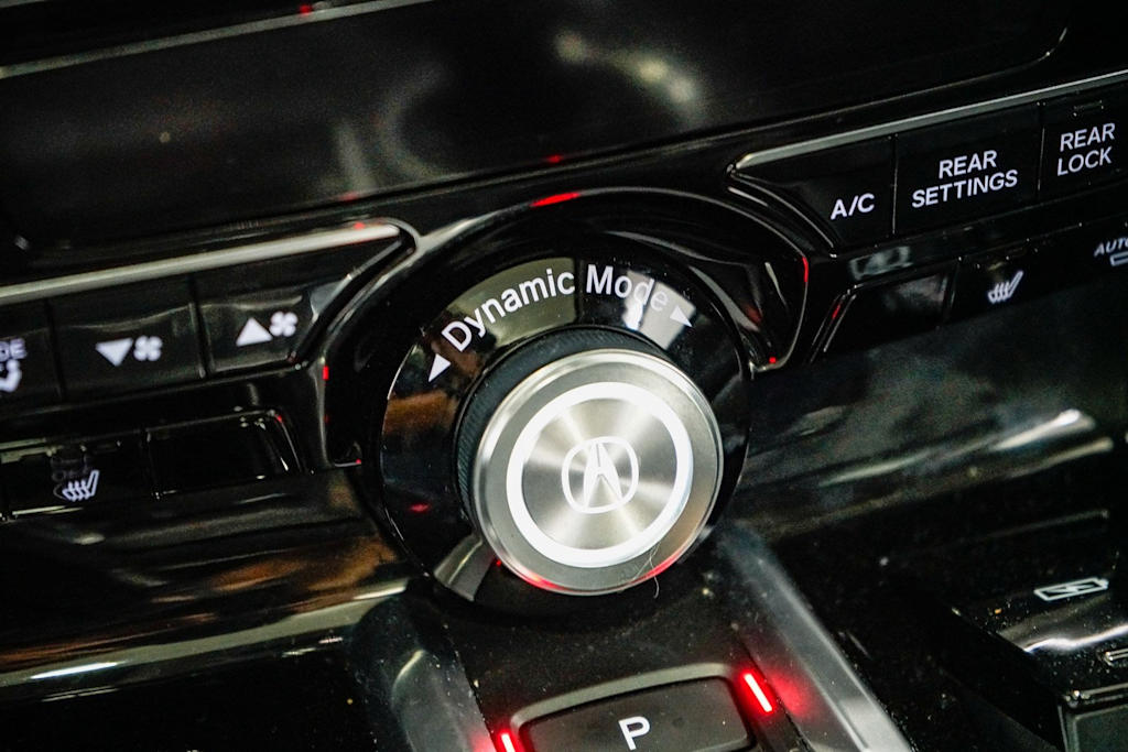 Thumbnail: 2024 Acura MDX - 6