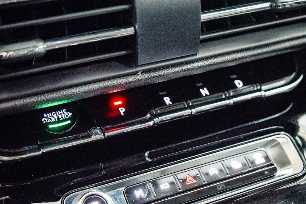 Thumbnail: 2023 Lincoln Corsair - 23