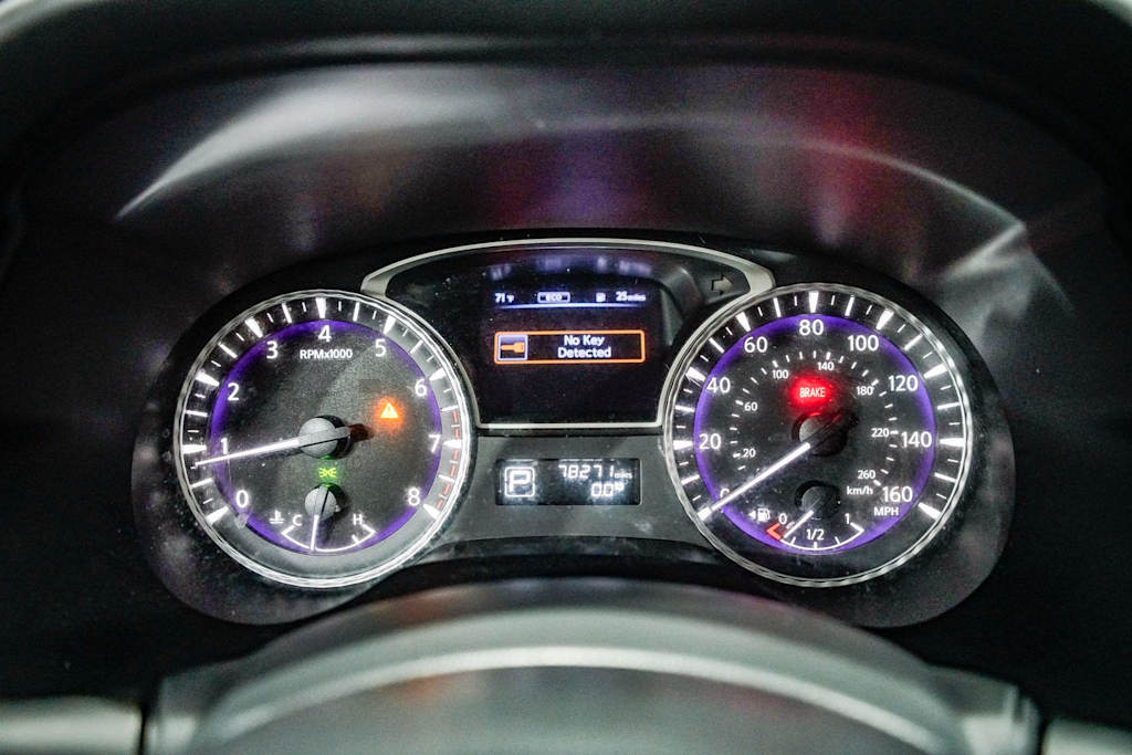 Thumbnail: 2017 INFINITI QX60 - 15