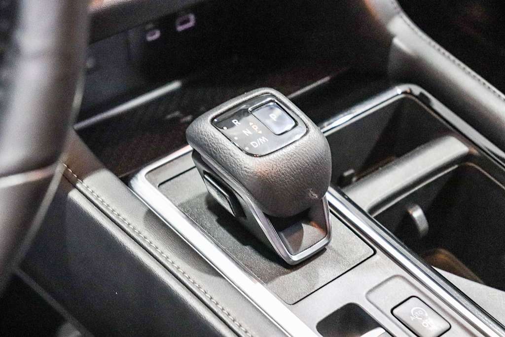 Thumbnail: 2022 Nissan Pathfinder - 12
