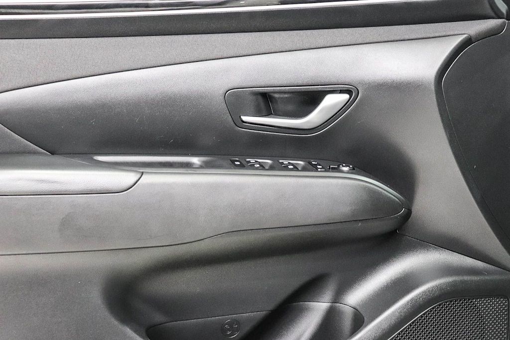 Thumbnail: 2023 Hyundai Tucson - 25