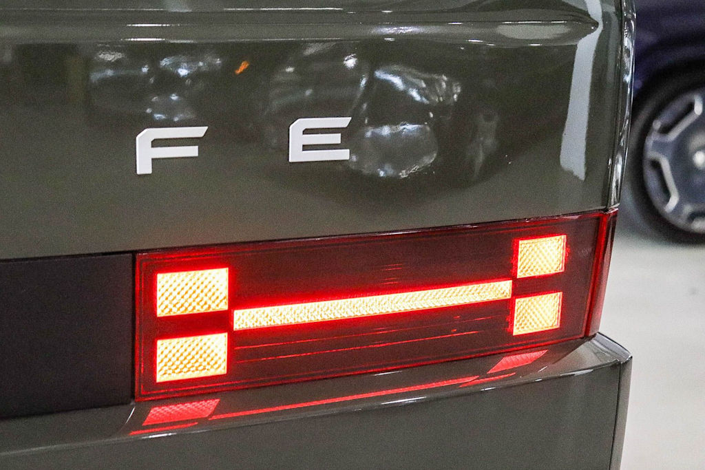 Thumbnail: 2024 Hyundai Santa Fe - 12