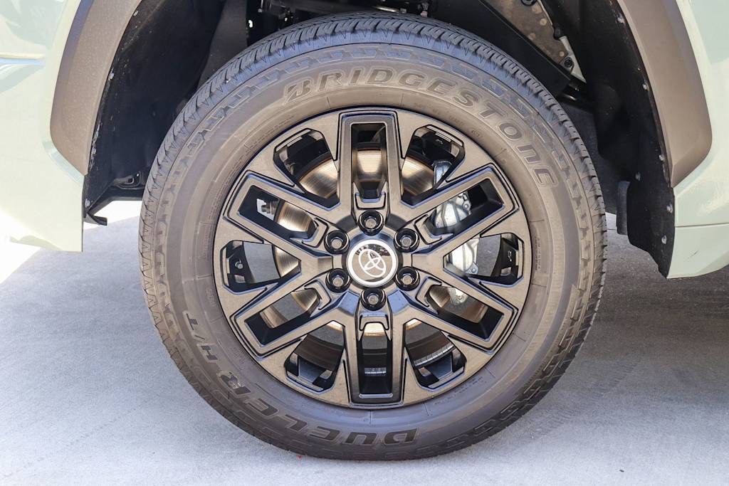 Thumbnail: 2024 Toyota Tundra - 7