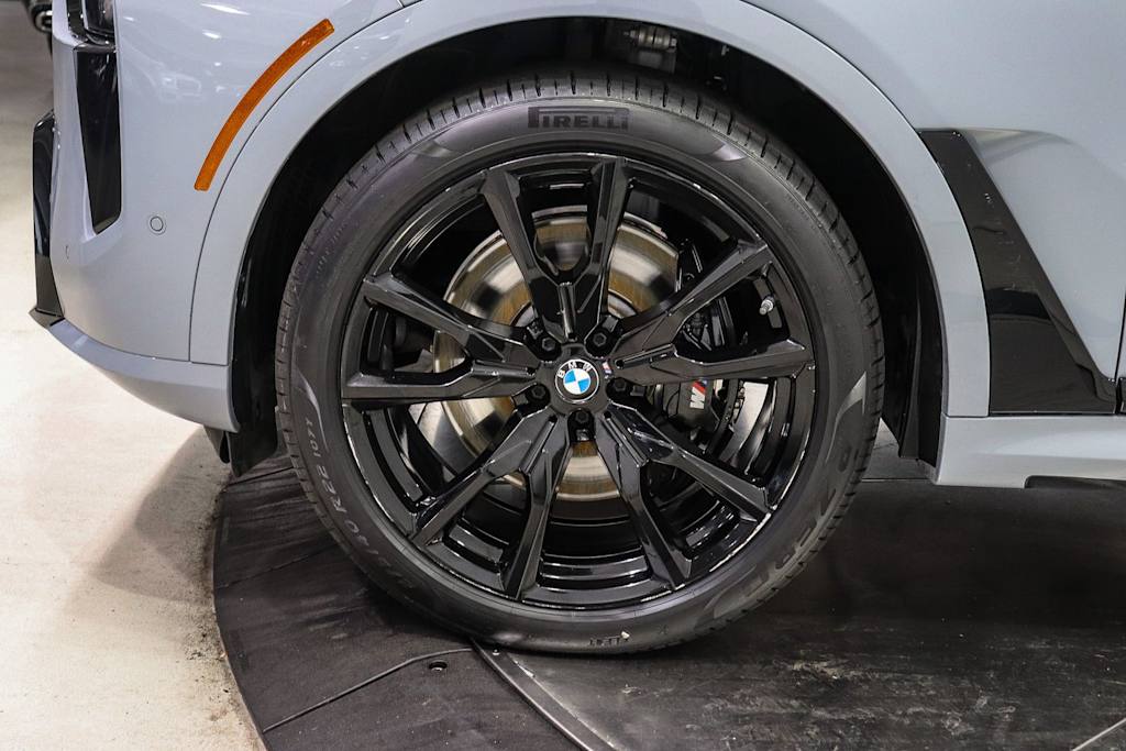 Thumbnail: 2025 BMW X7 - 7
