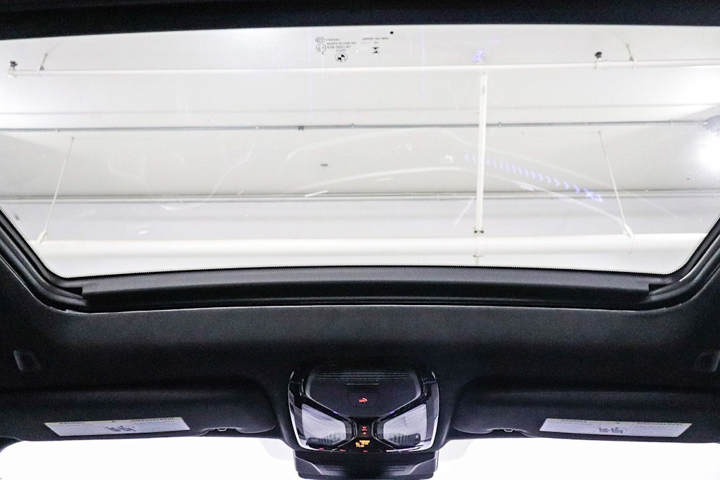 Thumbnail: 2025 BMW X7 - 23