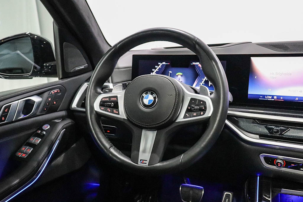 Thumbnail: 2025 BMW X7 - 9