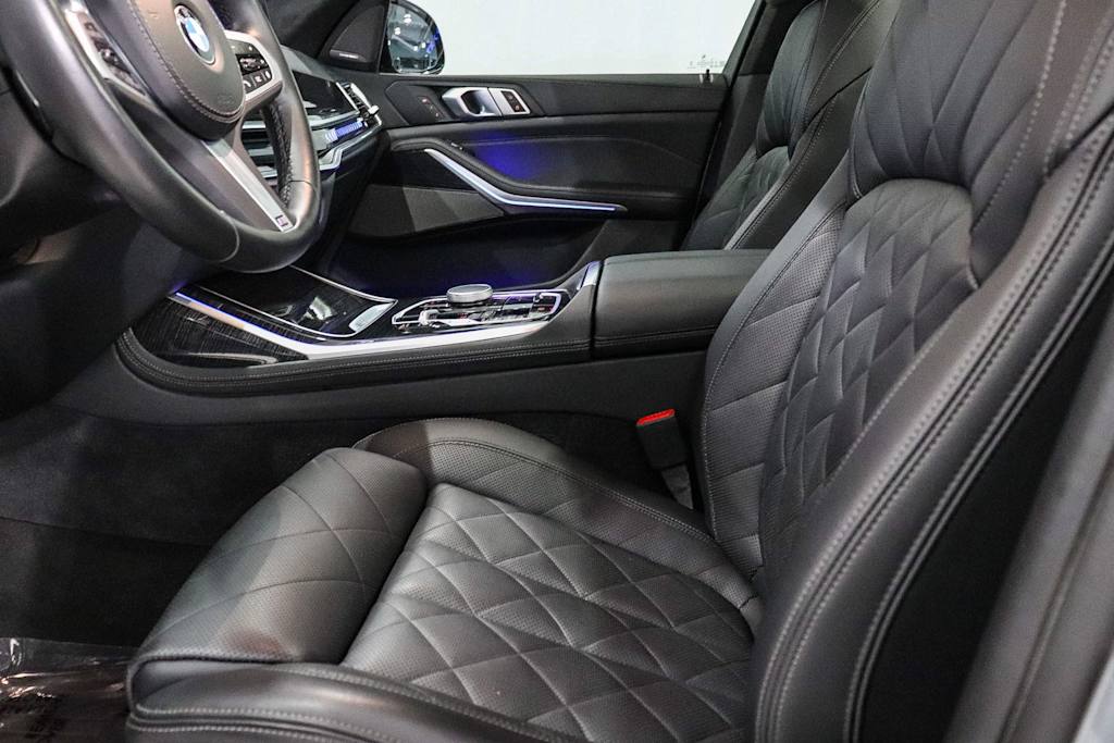 Thumbnail: 2025 BMW X7 - 11