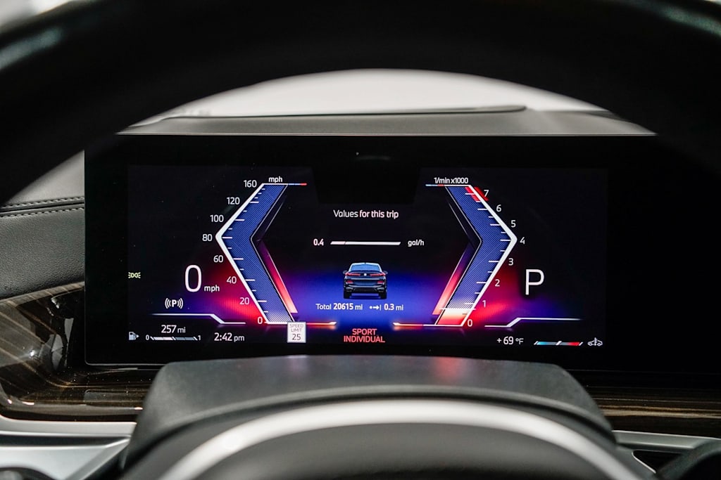 Thumbnail: 2024 BMW X6 - 14