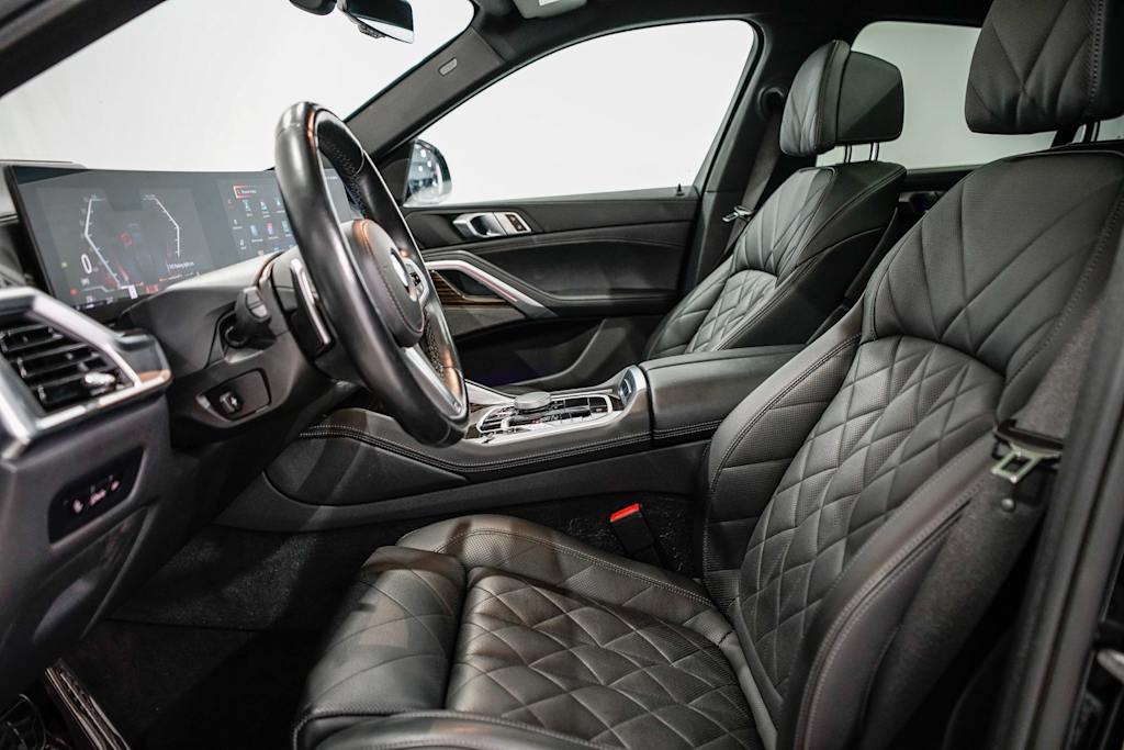 Thumbnail: 2024 BMW X6 - 9